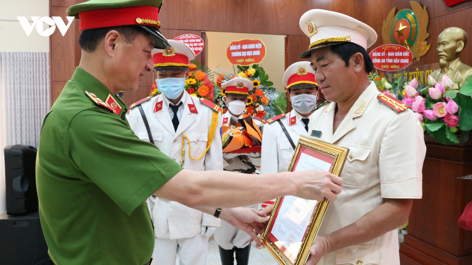 PGĐ Công an tỉnh Bạc Liêu làm Giám đốc Công an tỉnh Kiên Giang